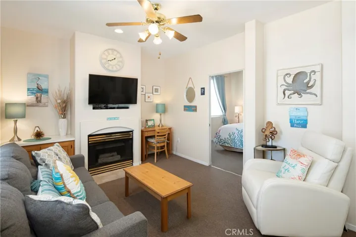 444 Pier Avenue 8, Oceano, California 93445