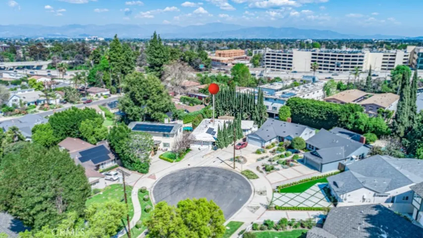 15431 Milbank Street, Encino, California 91436