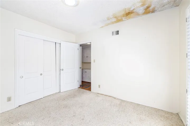 15431 Milbank Street, Encino, California 91436
