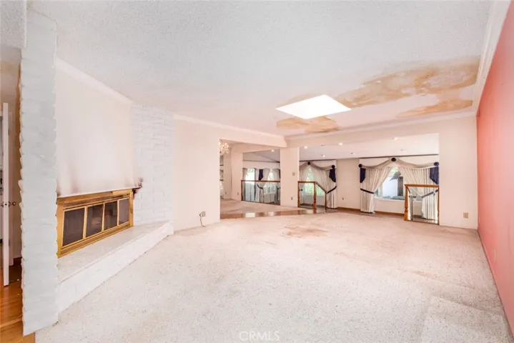 15431 Milbank Street, Encino, California 91436