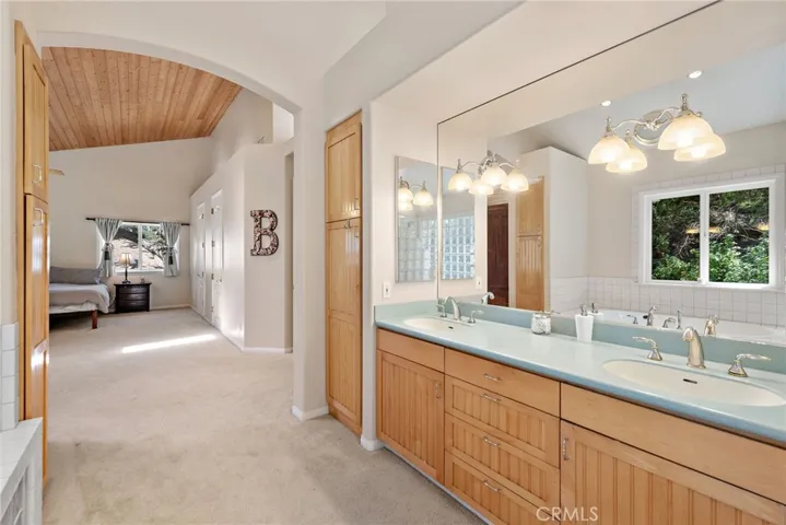 14882 Wildcat Canyon Road, Silverado Canyon, California 92676