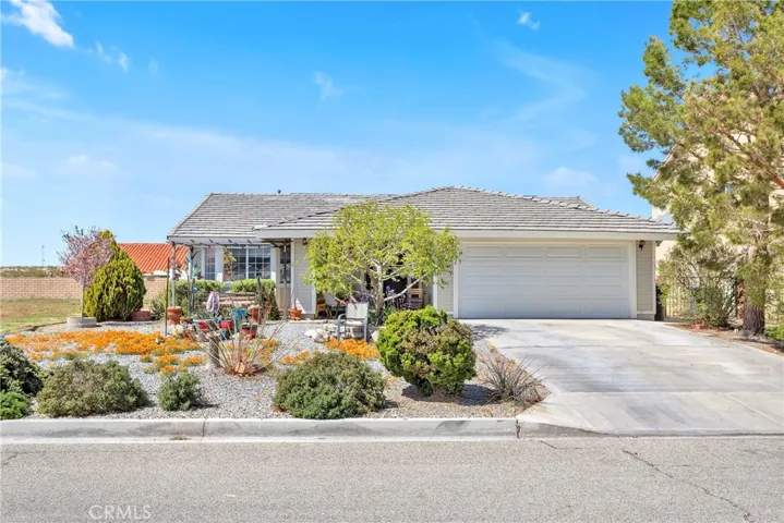 27052 Pirateer Lane, Helendale, California 92342