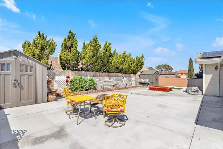 27052 Pirateer Lane, Helendale, California 92342