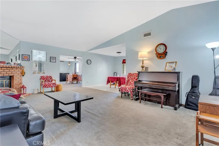 27052 Pirateer Lane, Helendale, California 92342