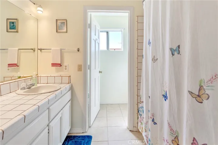 27052 Pirateer Lane, Helendale, California 92342