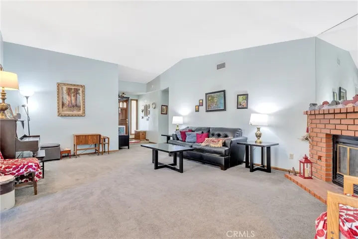 27052 Pirateer Lane, Helendale, California 92342