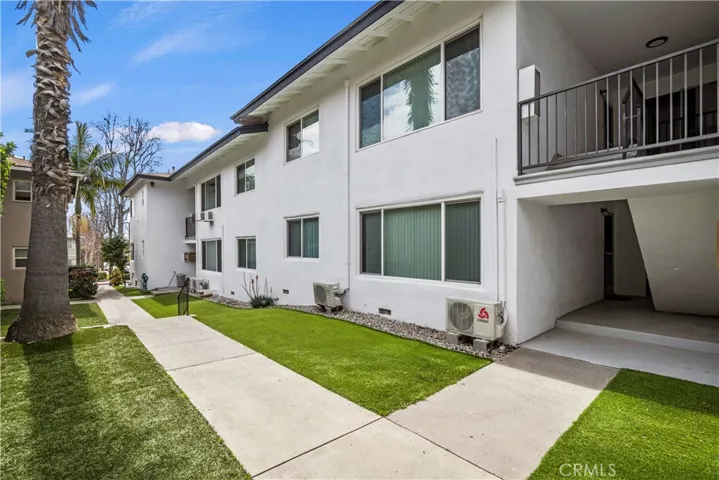 1728 Grevelia Street, South Pasadena, California 91030