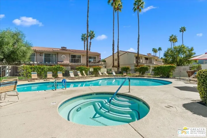 2701 E Mesquite Avenue C16, Palm Springs, California 92264