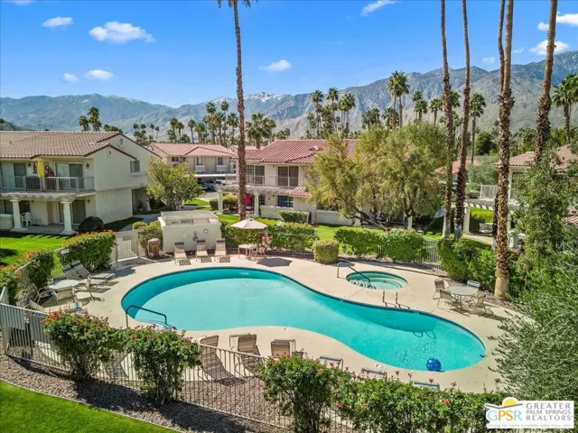 2701 E Mesquite Avenue C16, Palm Springs, California 92264