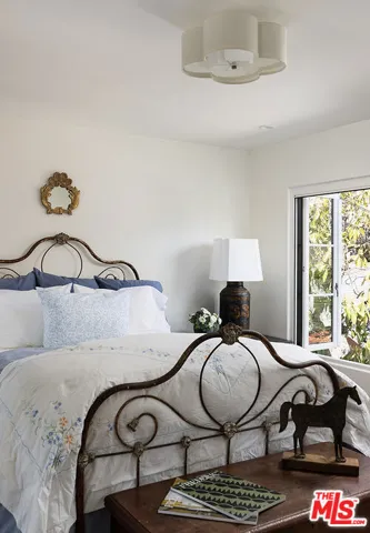211 17th Street, Santa Monica, California 90402