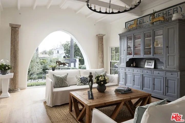 211 17th Street, Santa Monica, California 90402