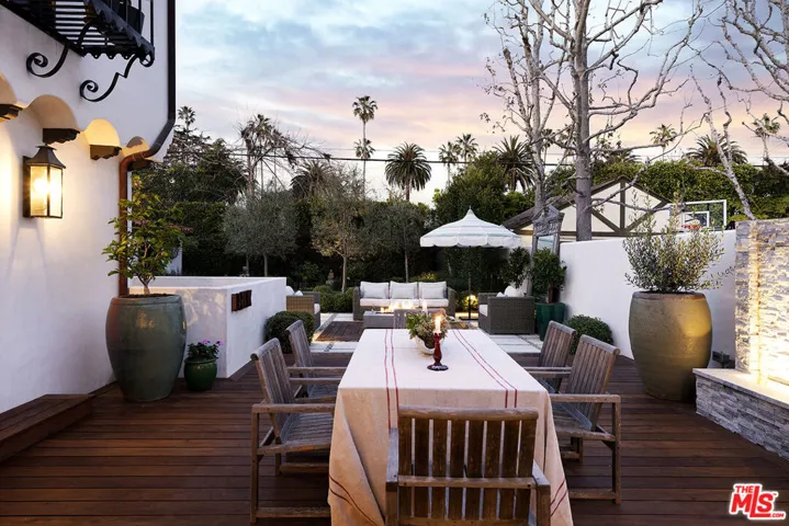 211 17th Street, Santa Monica, California 90402