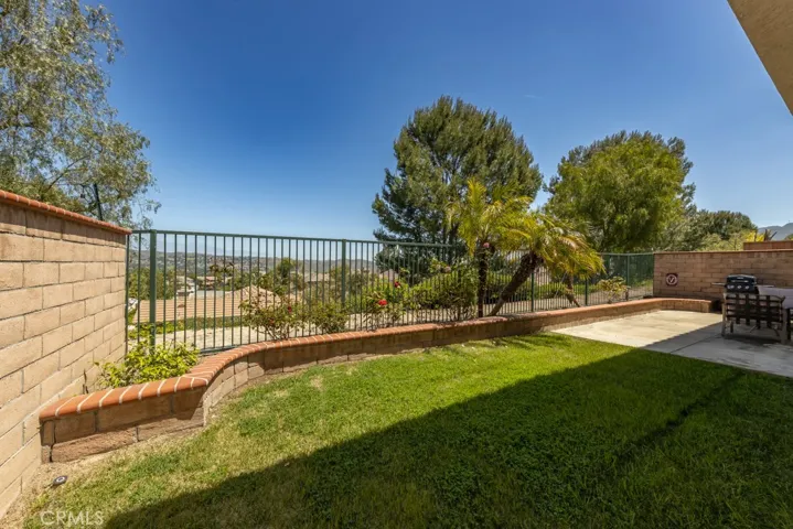 8775 E Wiley Way, Anaheim Hills, California 92808