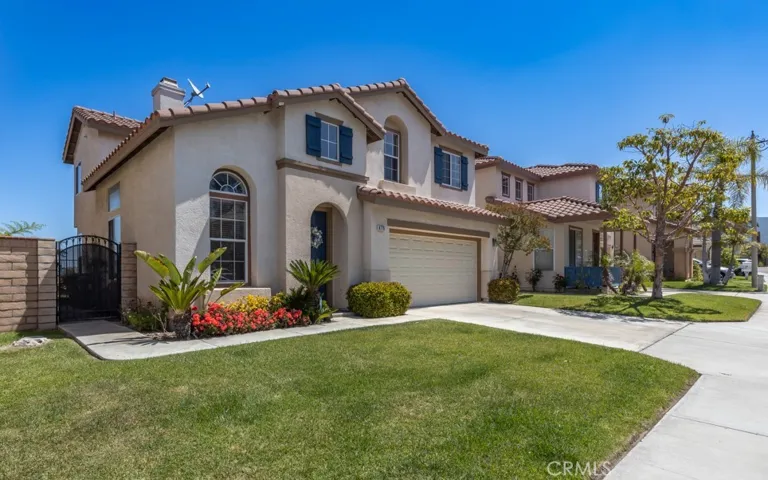 8775 E Wiley Way, Anaheim Hills, California 92808