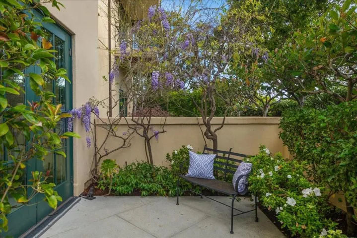 555 Byron Street 107, Palo Alto, California 94301