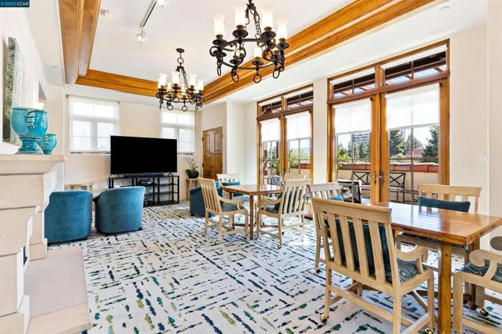 555 Byron Street 107, Palo Alto, California 94301