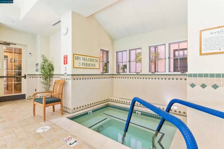 555 Byron Street 107, Palo Alto, California 94301