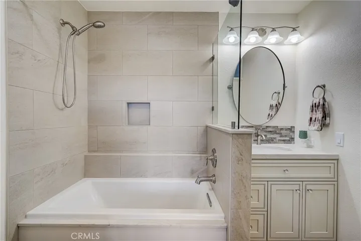 3 Windy Hill Lane 75, Laguna Hills, California 92653