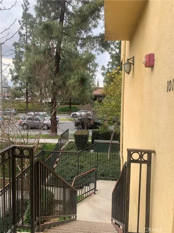 920 Central Avenue 101, Riverside, California 92507