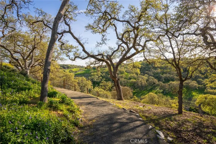 2985 Warm Springs Lane, Templeton, California 93465