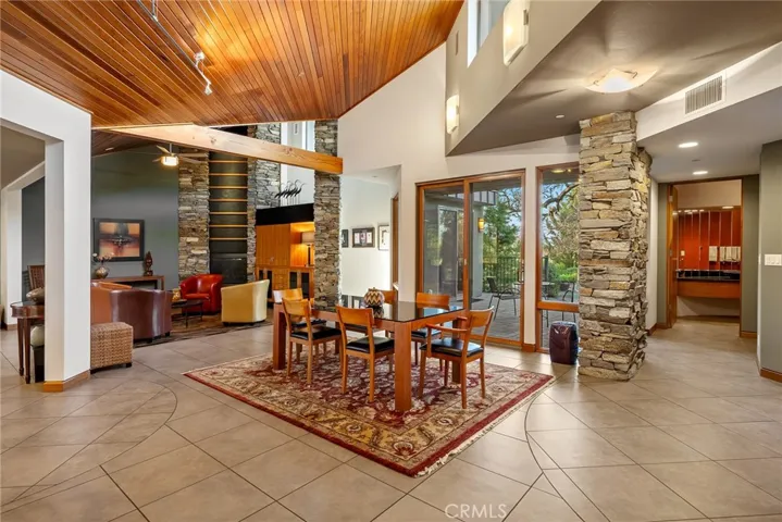 2985 Warm Springs Lane, Templeton, California 93465