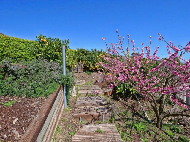 3242 Parkhurst Drive, Rancho Palos Verdes, California 90275