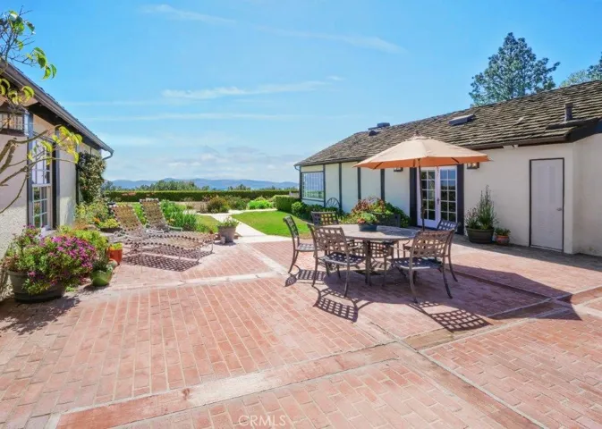 3242 Parkhurst Drive, Rancho Palos Verdes, California 90275