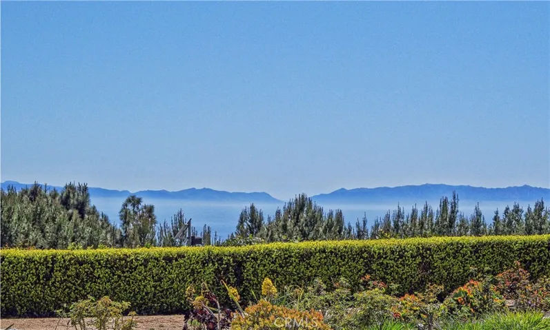 3242 Parkhurst Drive, Rancho Palos Verdes, California 90275