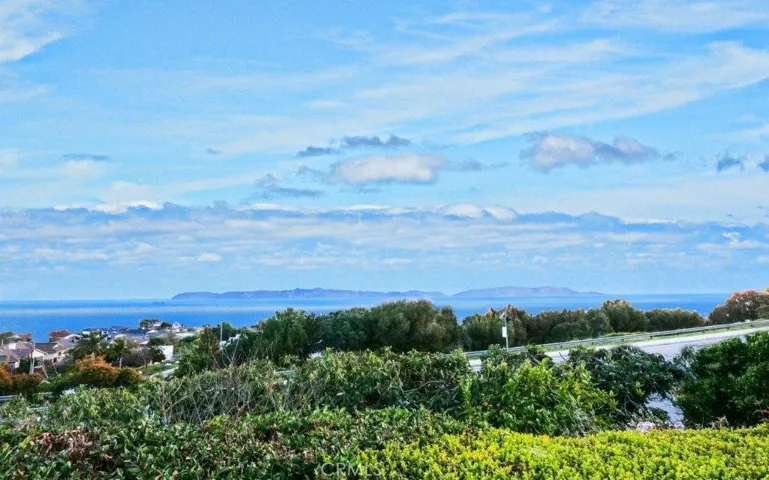 3242 Parkhurst Drive, Rancho Palos Verdes, California 90275