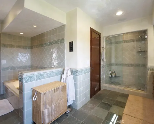3242 Parkhurst Drive, Rancho Palos Verdes, California 90275