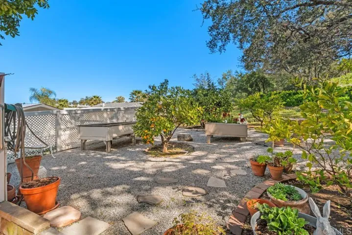 18218 Paradise Mountain Rd Spc 205a, Valley Center, California 92082