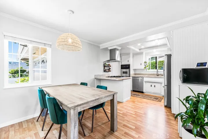 Enjoy your coffee every morning with Natural lighting in the dining area