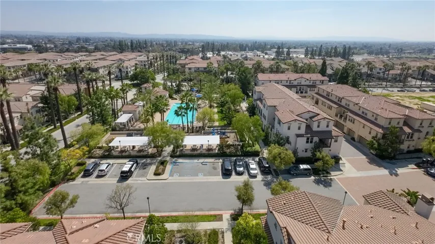 986 Sweetbriar Lane B, Azusa, California 91702