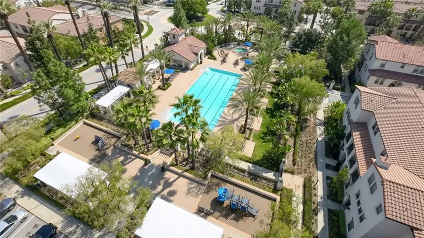 986 Sweetbriar Lane B, Azusa, California 91702