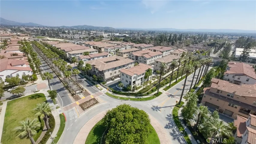 986 Sweetbriar Lane B, Azusa, California 91702