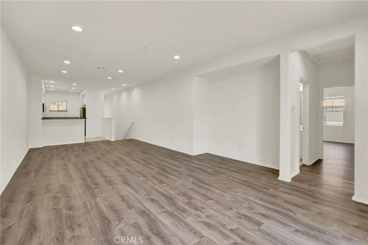 986 Sweetbriar Lane B, Azusa, California 91702