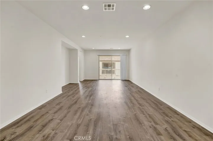 986 Sweetbriar Lane B, Azusa, California 91702