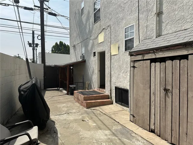 1366 S Burnside Avenue, Los Angeles, California 90019