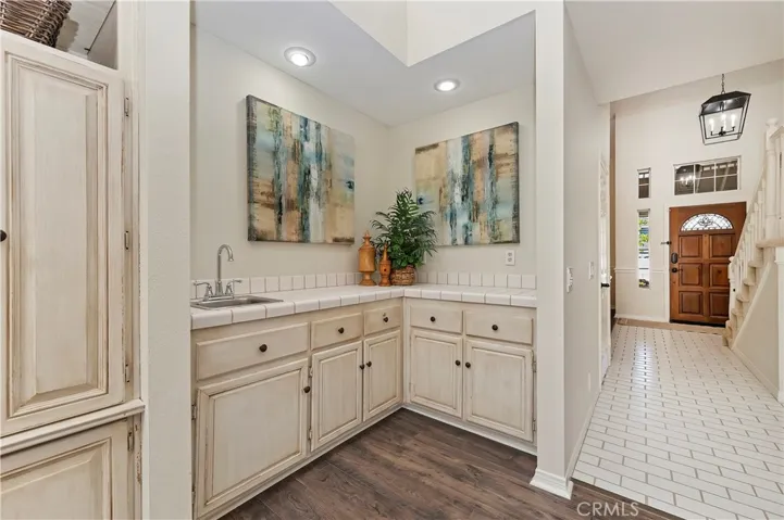 43951 Highlander, Temecula, California 92592