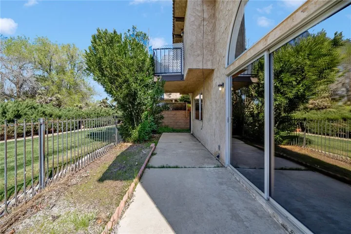 39961 Dyott Way, Palmdale, California 93551