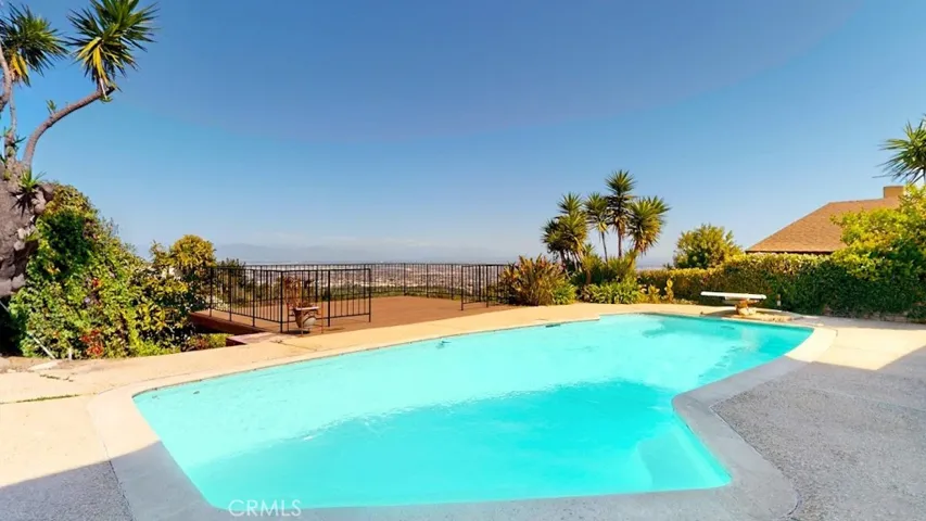 27844 Longhill Drive, Rancho Palos Verdes, California 90275