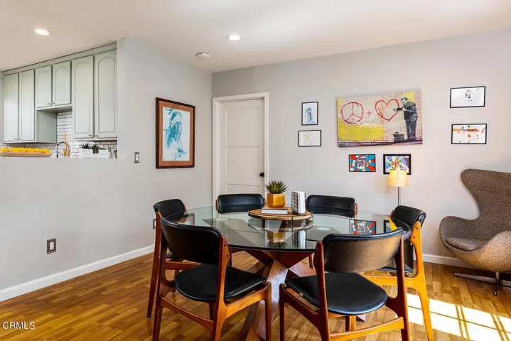 17320 Califa St 010-mls