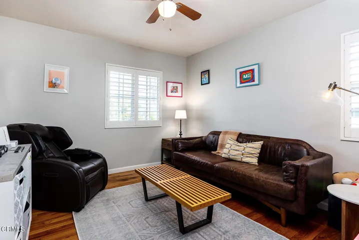 17320 Califa St 021-mls
