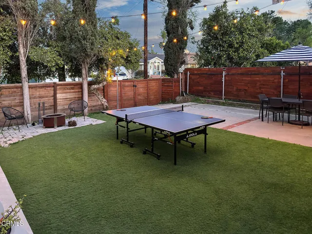 Califa twilight Low res back yard pic
