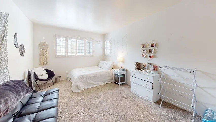 1959 Mendocino Boulevard, San Diego, California 92107