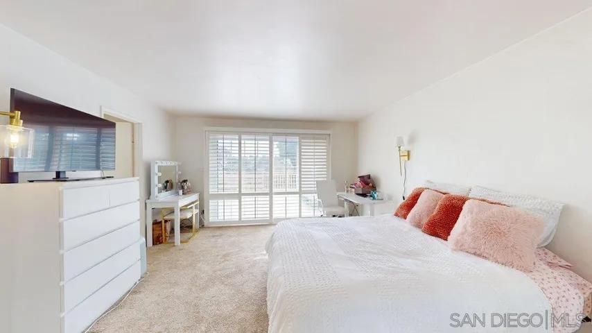 1959 Mendocino Boulevard, San Diego, California 92107