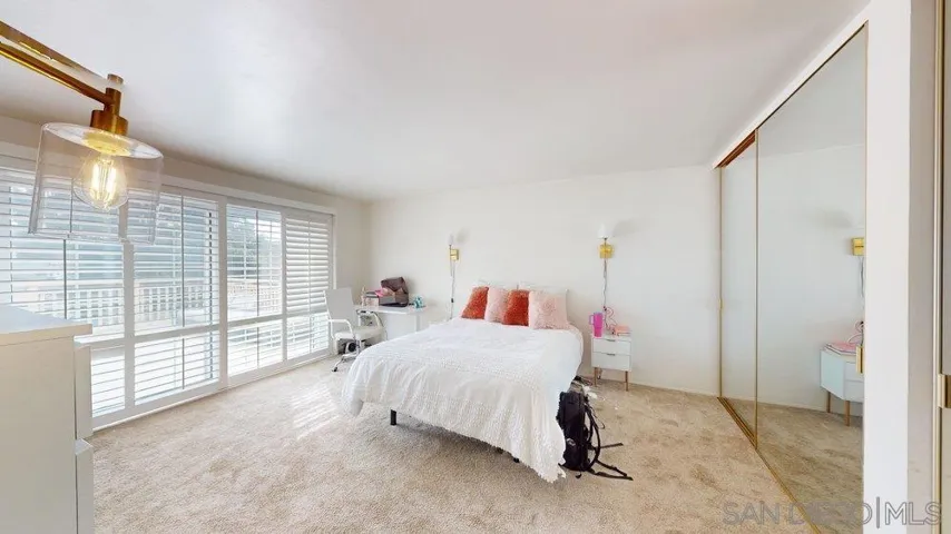 1959 Mendocino Boulevard, San Diego, California 92107