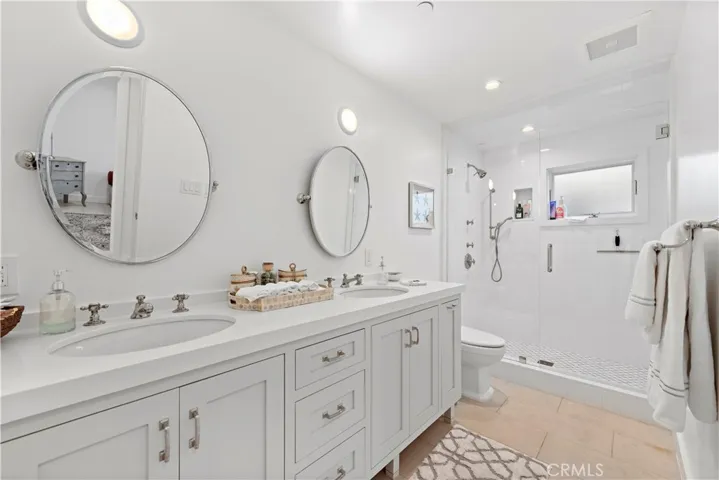 219 Emerald Bay, Laguna Beach, California 92651