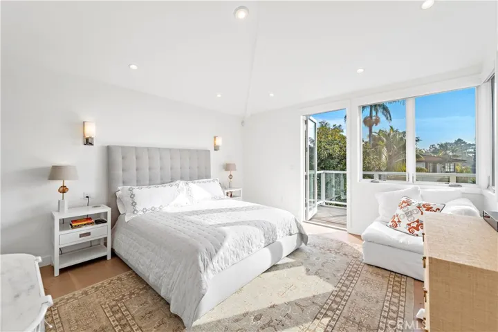 219 Emerald Bay, Laguna Beach, California 92651