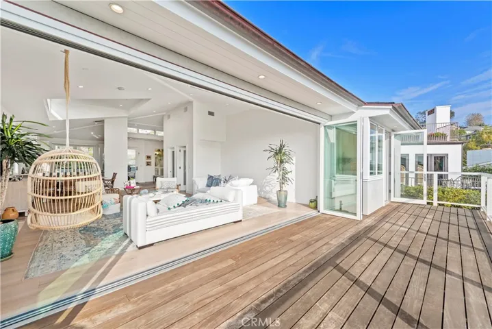 219 Emerald Bay, Laguna Beach, California 92651